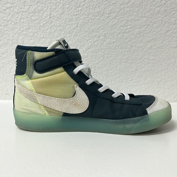 Girls Size 3 Nike Blazers - Picture 4 of 10